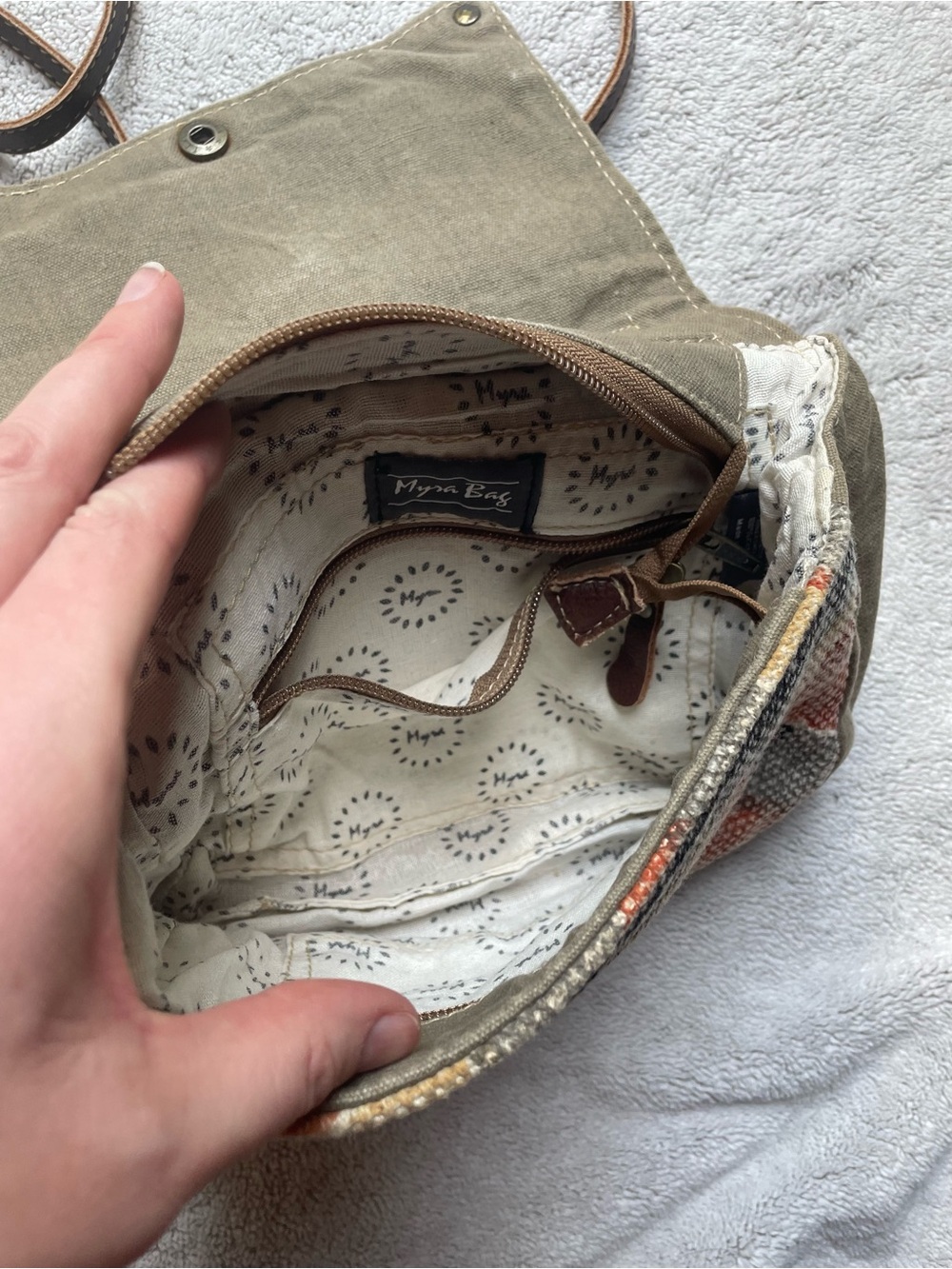 Myra Bag - Picture 2 of 2